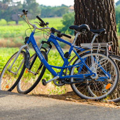 village vacances velo la londe les maures