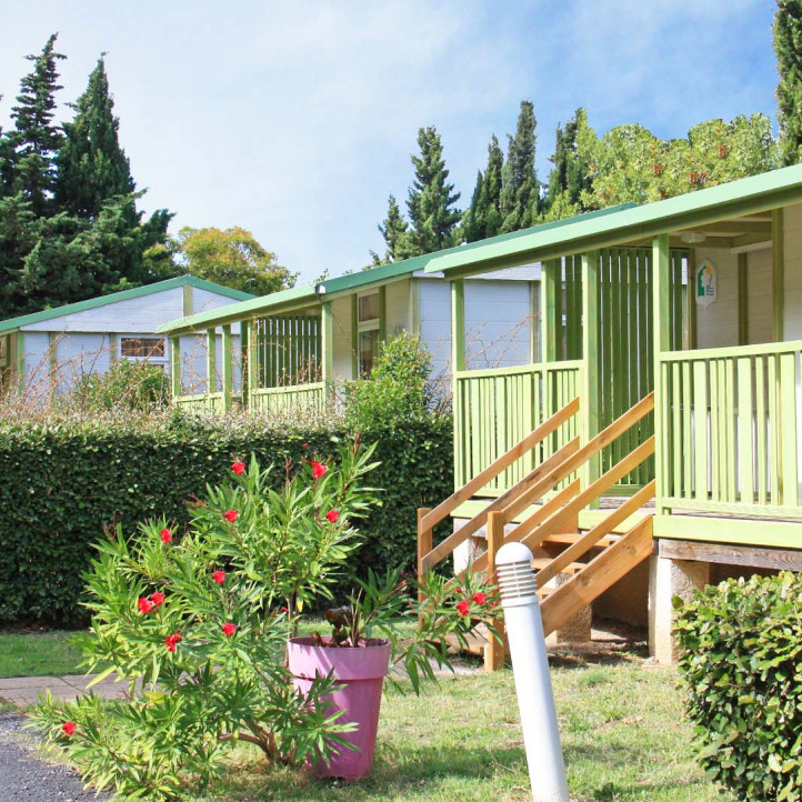 destination sigean camping vacances piscine