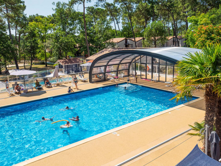 destination vacances azureva ronce les bains piscine