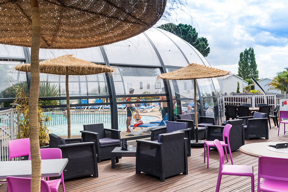 vacances famille confort terrasse barbecue camping emeraude azureva