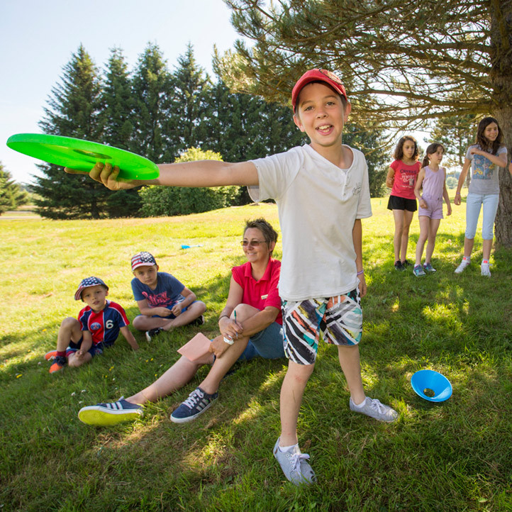 village vacances enfant fournols d auvergne