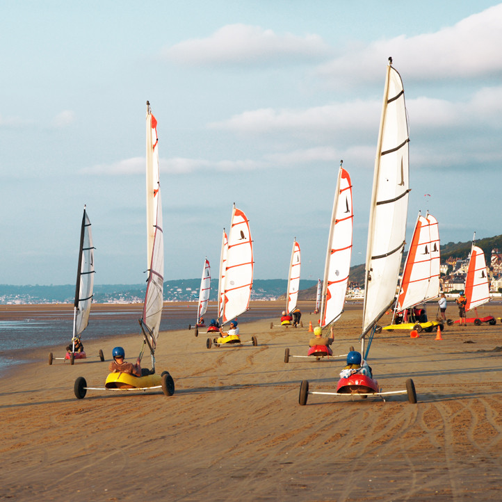vacances sport hauteville sur mer activites nautiques