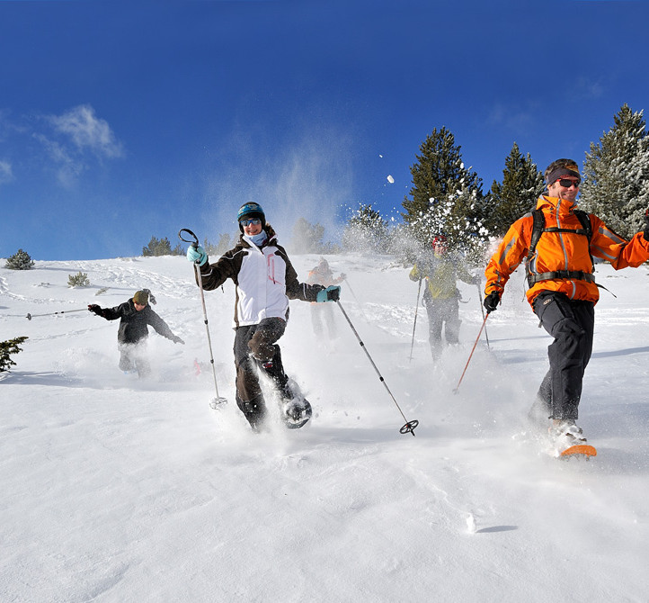 village vacances sport egat raquettes a neige