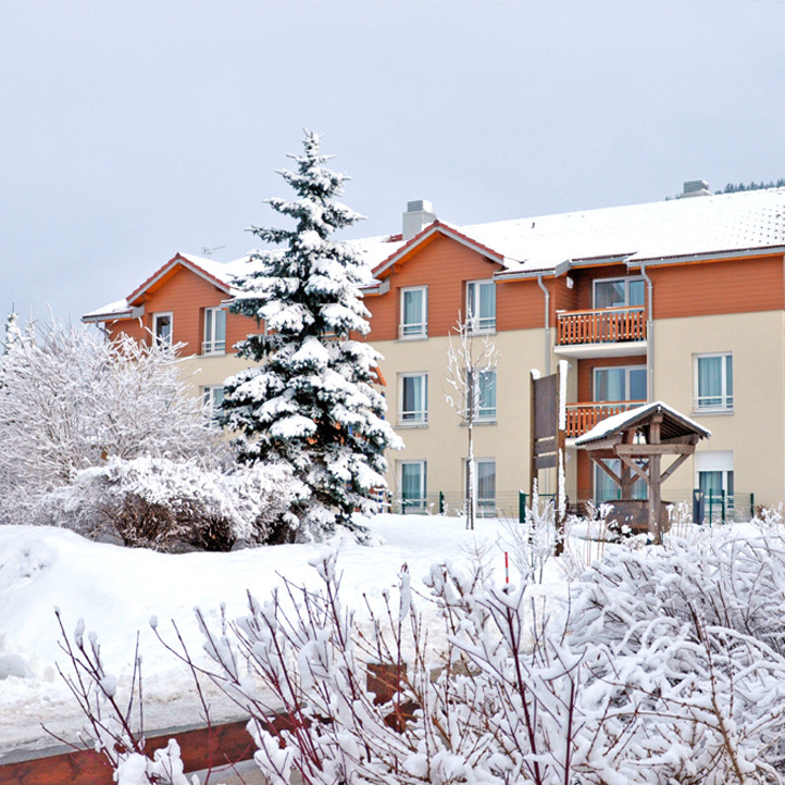 hebergement vacances metabief neige