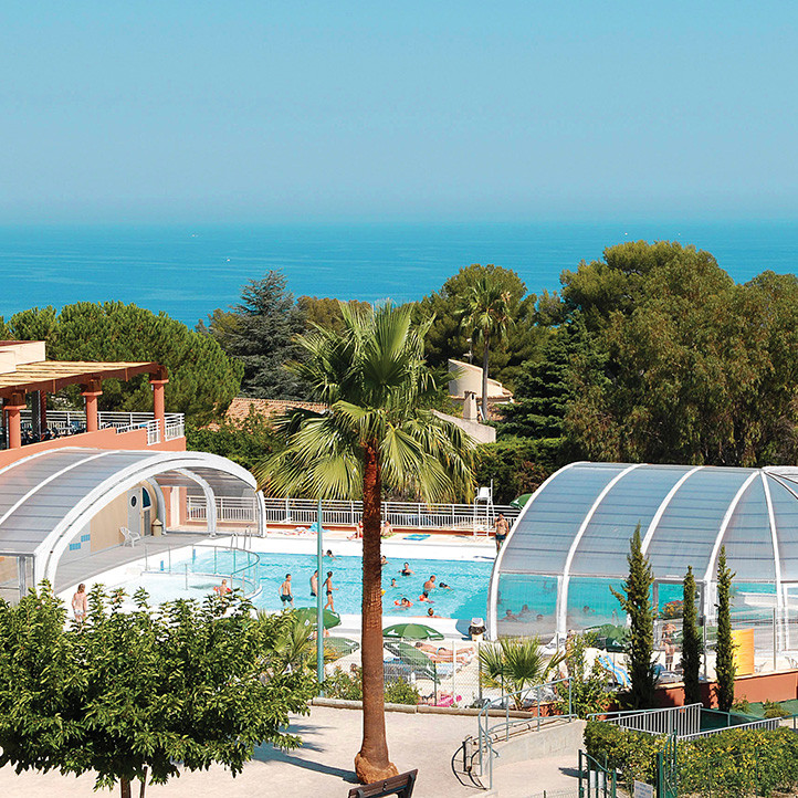 village vacances piscine roquebrune