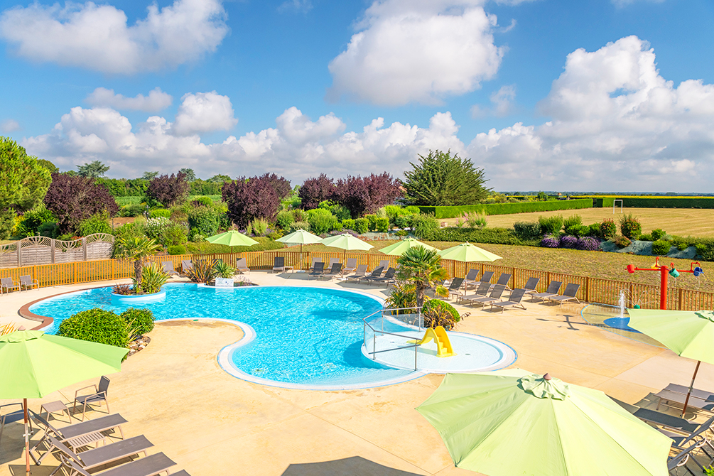 vacances sport vendee ocean piscine