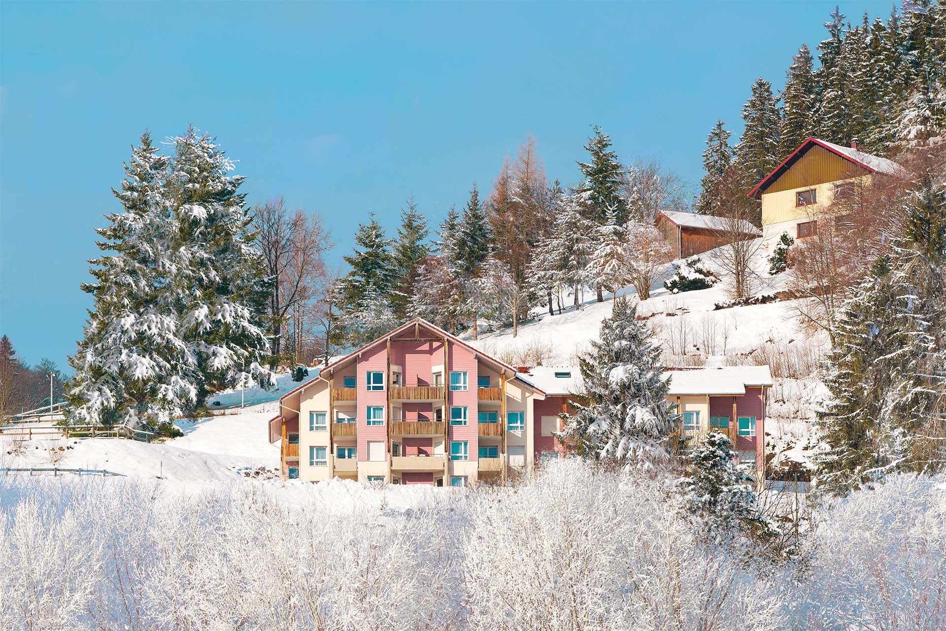 destination village vacances alsace neige club montagne bussang