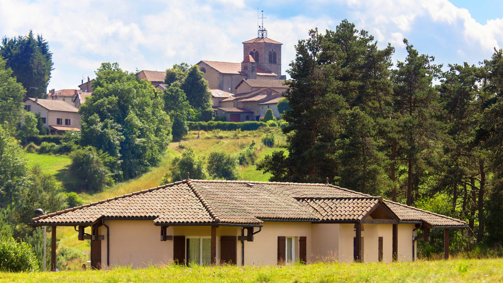 destination fournols auvergne residence vacances nature patrimoine