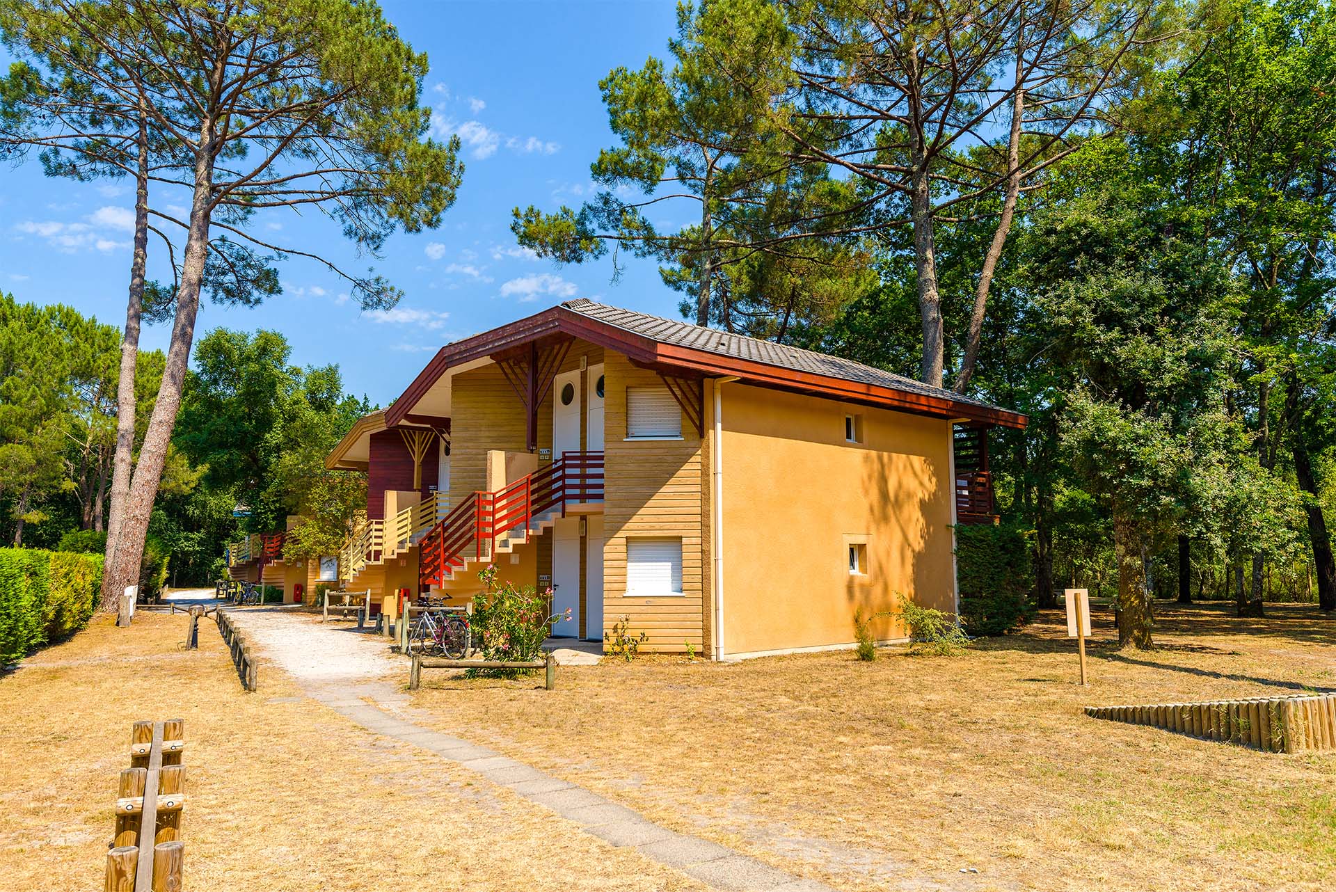 destination ocean azureva lacanau cote foret location exterieur