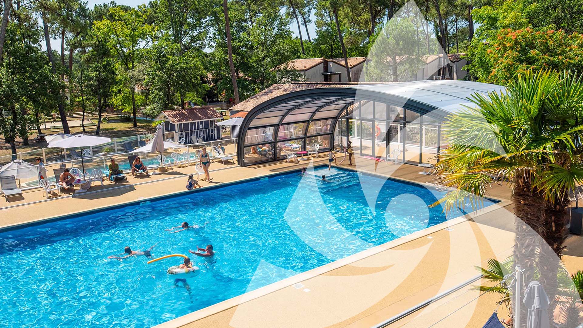 destination vacances azureva ronce les bains piscine