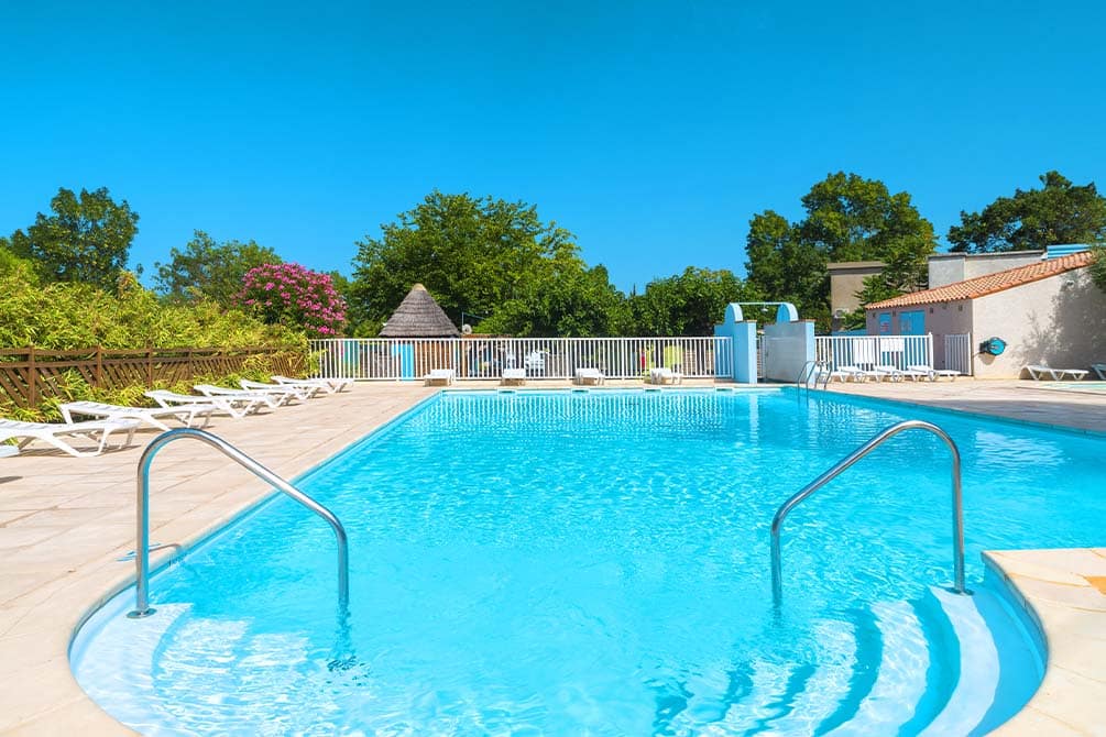 la piscine du camping azureva sigean 