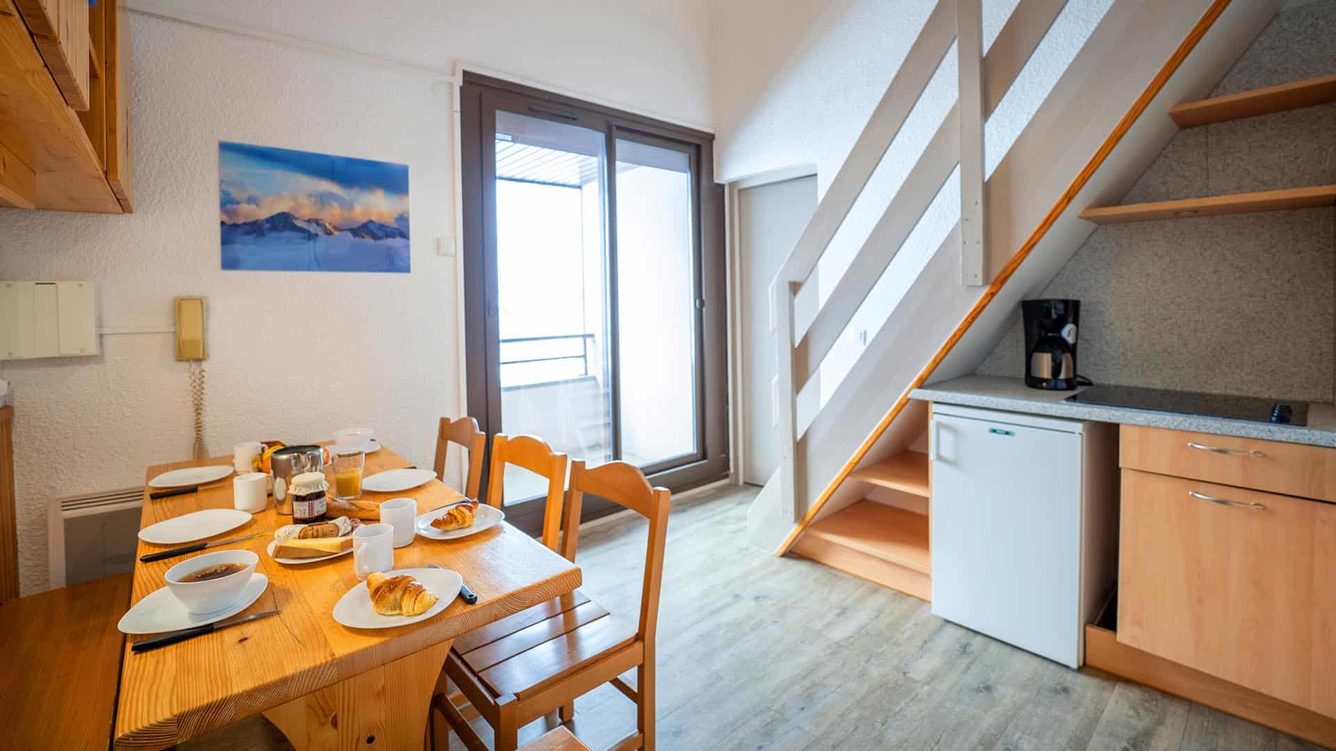 location vacances Azureva LesMenuires 3 pièces mezzanine 7 8 personnes 2