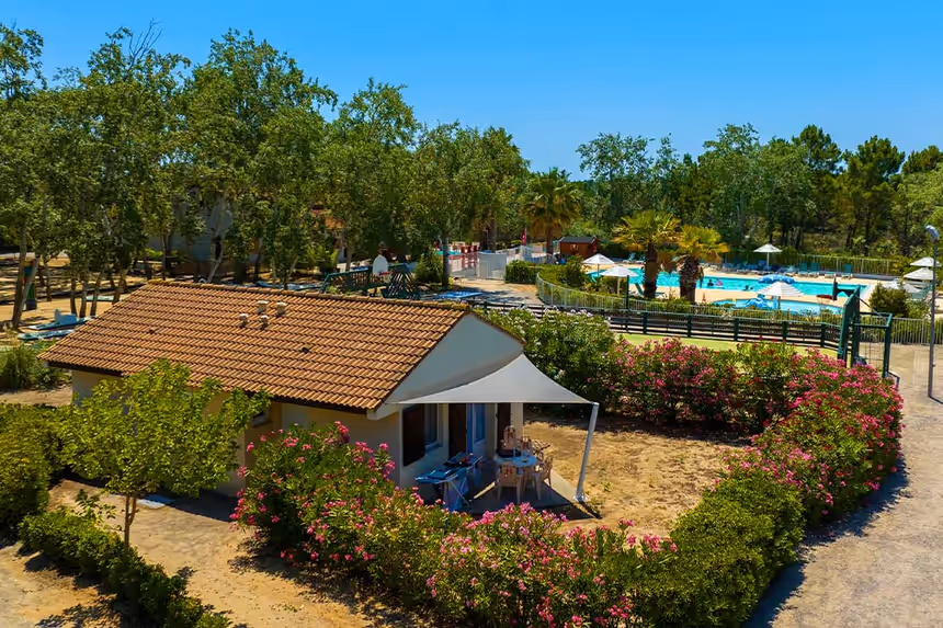 votre herbergement en location de vacances azureva au grau du roi 