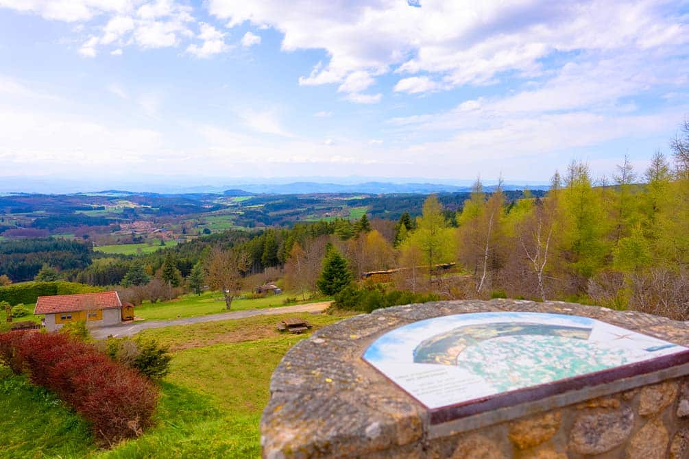montagne location vacances azureva puy de dome fournols