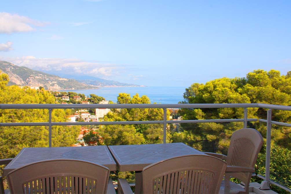 balcon chambre azureva location de vacances roquebrune-cap-martin