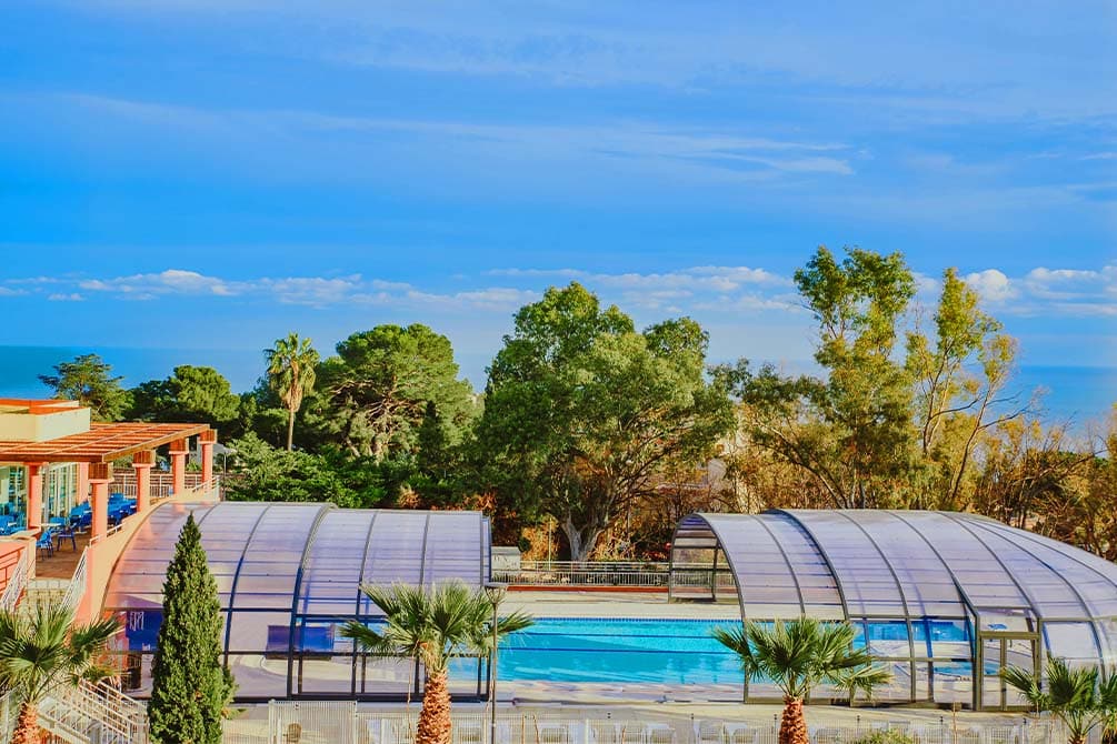 piscine et ocean azureva location de vacances roquebrune-cap-martin