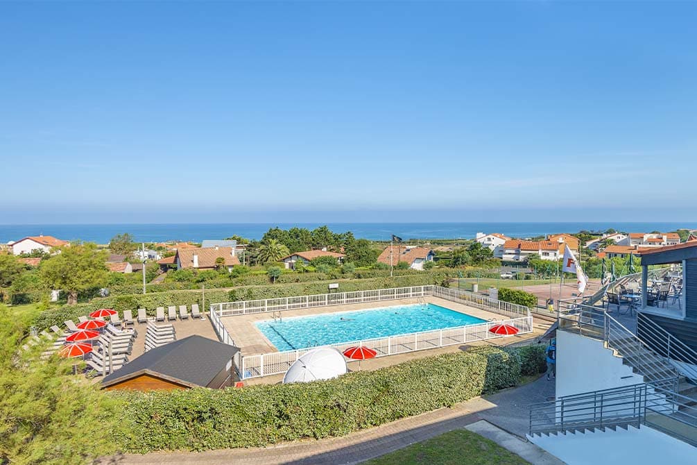 piscine du village vacances azureva anglet 