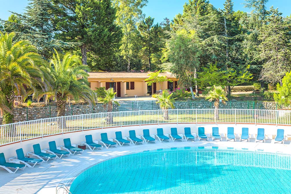 la piscine du village vacances azureva argeles sur mer 
