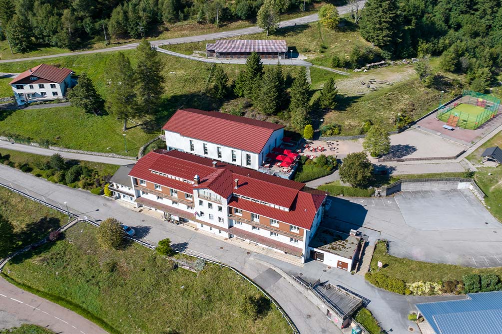 vue aerienne du village vacances azureva bussang 