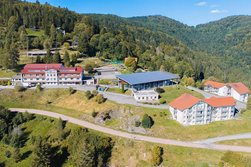 les vosges l'ete avec le village vacances azureva bussang  