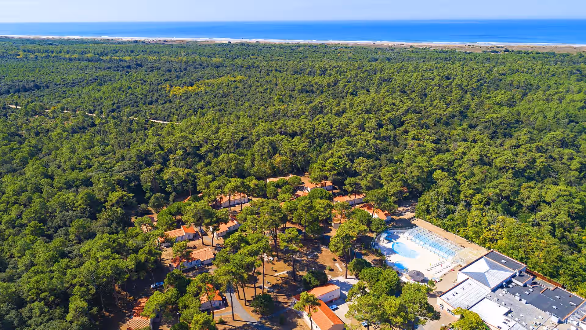 le village vacances d'azureva a l'ile d'oleron en charente maritime 