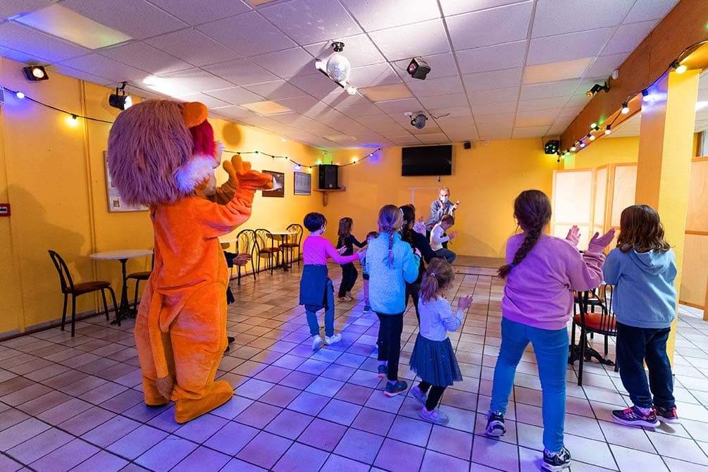 les animations azurion au village vacances azureva metabief dans le jura