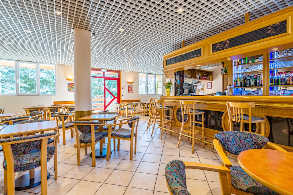 bar a murol azureva 